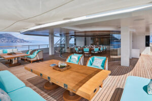 M/Y MIMTEE for charter