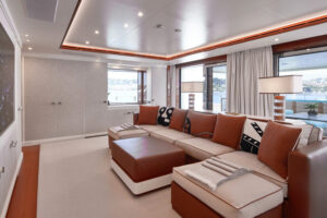 M/Y MIMTEE for charter